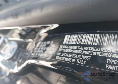 2020 Jeep Renegade Jeepster 4X4 z USA, uszkodzony, nr VIN ZACNJBAB9LPL76867